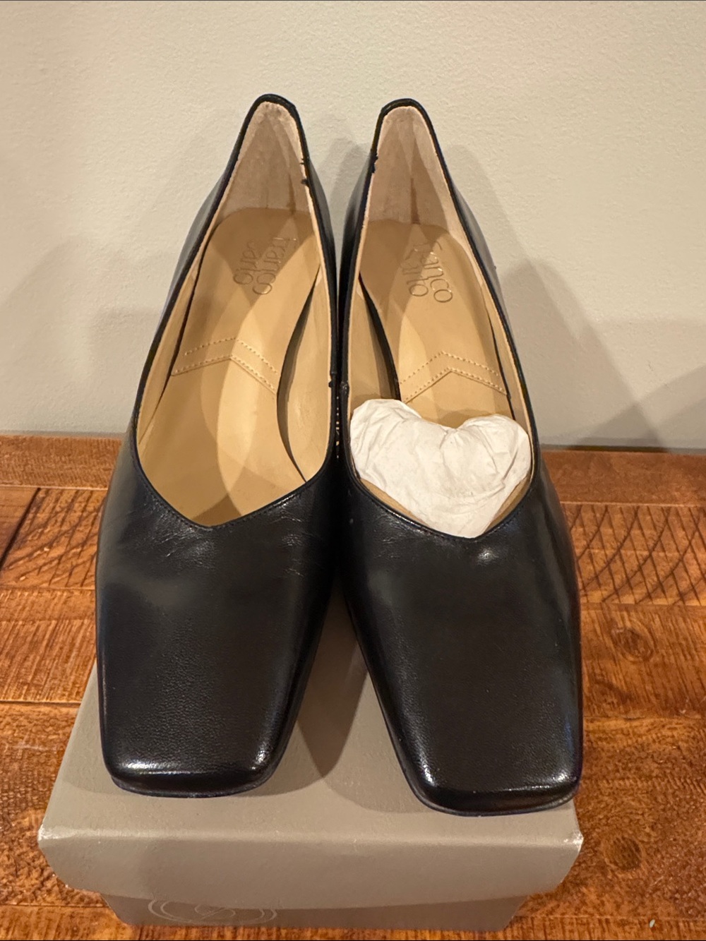 Franco Sarto Black Leather L-Pisa Pumps Size 7.5 NWB